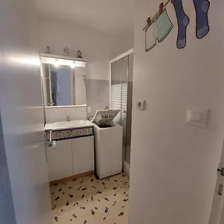 Lägenhet Proche De Tous Les Sites Et Commodites