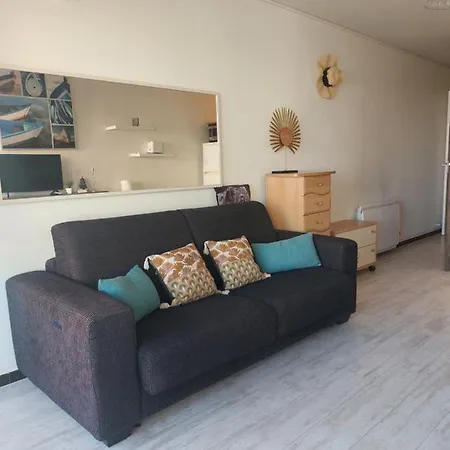 Studio Chambre Cabine Proche De Tous Les Sites Et Commodites *